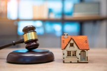 Luật sư giải đáp: "Chồng được bố mẹ cho riêng nhà, vợ có phần hay không?"