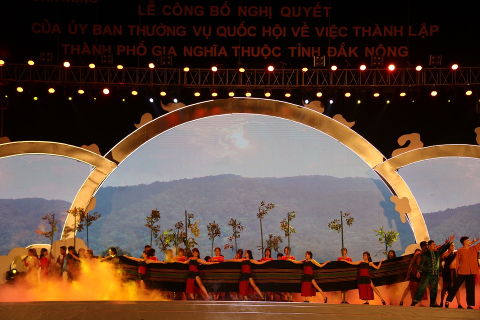 Tỉnh cuối cùng của Việt Nam thành lập thành phố trực thuộc - 3 Tỉnh cuối cùng của Việt Nam thành lập thành phố trực thuộc - 3