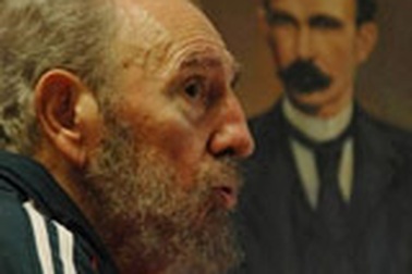 Chủ tịch Fidel Castro từng cứu mạng tổng thống Mỹ Ronald Reagan 