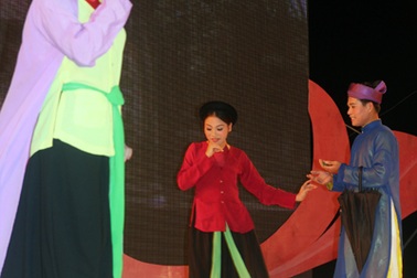 Đượm tình khúc hát dân ca - Nối vòng tay biển 2012