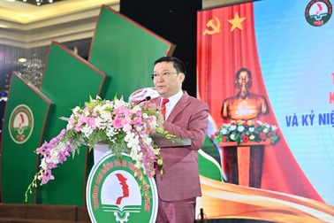 Trường Cao đẳng Công thương Việt Nam khai giảng năm học mới, trao hàng nghìn suất học bổng