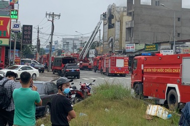 Truy tố 6 bị can trong vụ cháy quán karaoke An Phú khiến 32 người chết