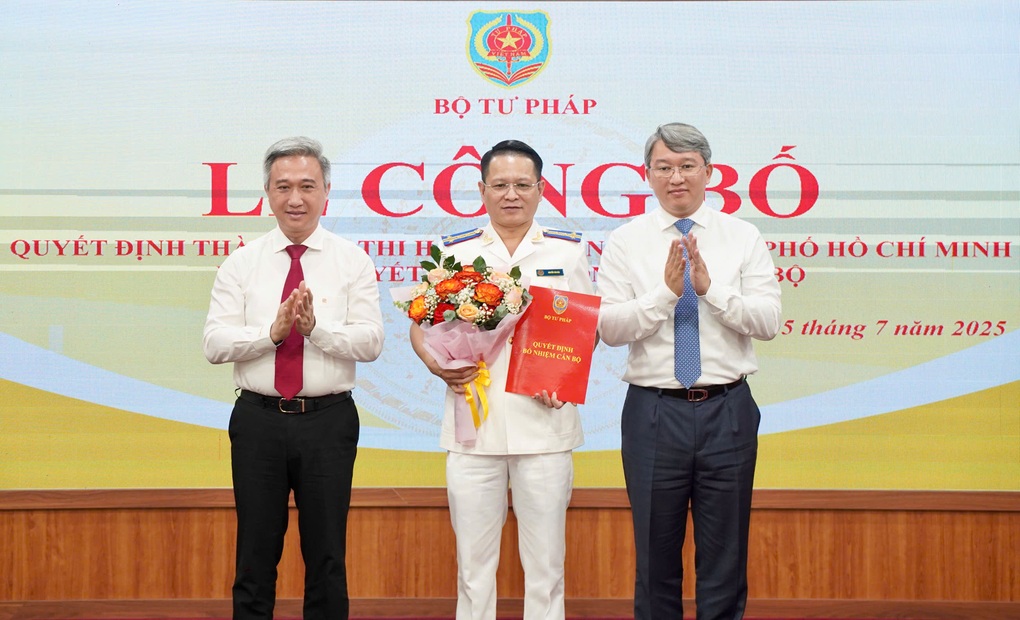 Ông Nguyễn Văn Hòa làm Trưởng Thi hành án dân sự TPHCM - 1 Ông Nguyễn Văn Hòa làm Trưởng Thi hành án dân sự TPHCM - 1