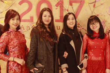 Gala Tết 2017 của DHS Việt tại Toulouse: Xuân rực rỡ, Tết ngập tràn