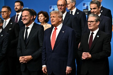 Thỏa thuận tăng chi tiêu quốc phòng của NATO lên 5% GDP có ý nghĩa gì?