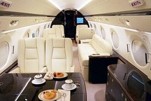 Quan tham Trung Quốc đòi lại quả bằng máy bay riêng