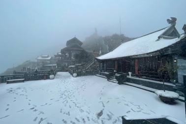 Miền Bắc đón đợt rét tăng cường, vùng núi khả năng có mưa tuyết