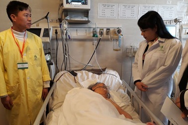 Bộ trưởng Bộ Y tế thị sát các bệnh viện dịp áp Tết: Bệnh nhân đã hài lòng hơn