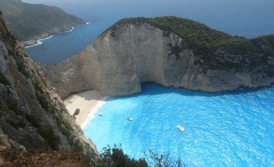 Nhiều nước trở lại cuộc sống bình thường - 2 Nhiều nước trở lại cuộc sống bình thường - 2