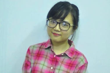 Nữ sinh sư phạm đưa cảnh "chen nhau tắm ở công viên nước" vào đề thi