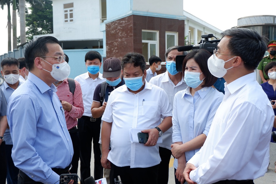Đóng cửa 3 cơ sở Bệnh viện K, chùm ca bệnh liên quan đến BV Bệnh Nhiệt đới - 2 Đóng cửa 3 cơ sở Bệnh viện K, chùm ca bệnh liên quan đến BV Bệnh Nhiệt đới - 2