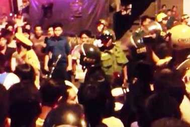 Vụ mô tô “khủng” quậy tung phố: Người vi phạm không có bằng lái