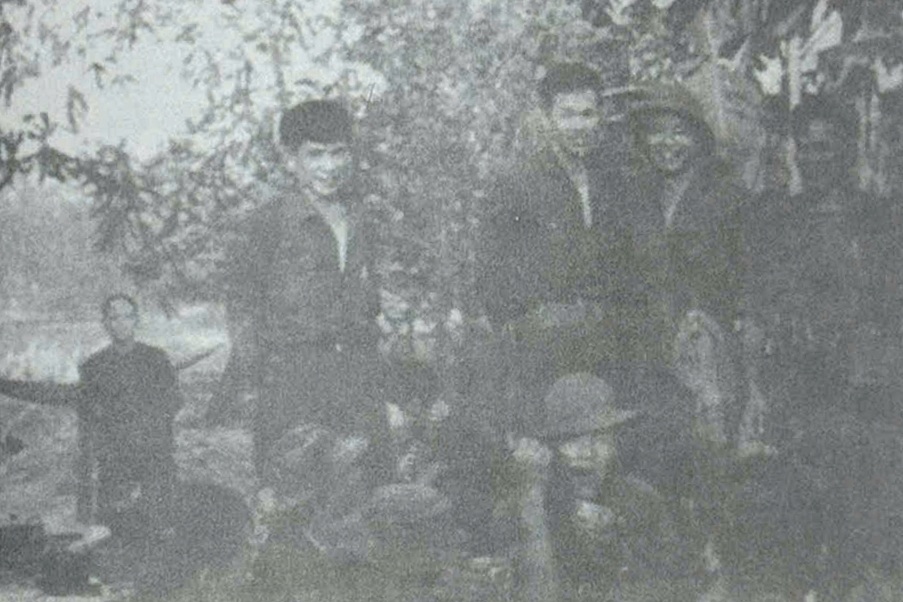 Biệt tích 28 năm Đại tá tình báo Tư Cang bất ngờ về nhà đúng ngày 30/4/1975 - 3 Biệt tích 28 năm Đại tá tình báo Tư Cang bất ngờ về nhà đúng ngày 30/4/1975 - 3