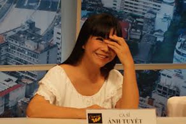 Ca sĩ Ánh Tuyết bức xúc vì tiền tác quyền bài hát