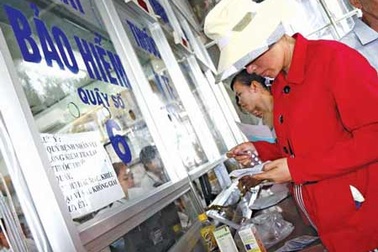 Bội chi quỹ BHYT: Bệnh viện mệt, bệnh nhân thiệt!