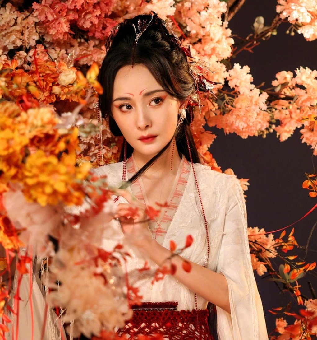 Dương Mịch: Tôi đủ giàu để không phải nương tựa vào ai - 8 Dương Mịch: Tôi đủ giàu để không phải nương tựa vào ai - 8