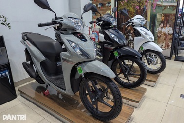 Áp lực từ xu hướng xe điện, Honda vẫn bán hơn 173.000 xe máy trong tháng 4