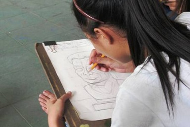 Ngắm thí sinh khối N và H “trổ tài”