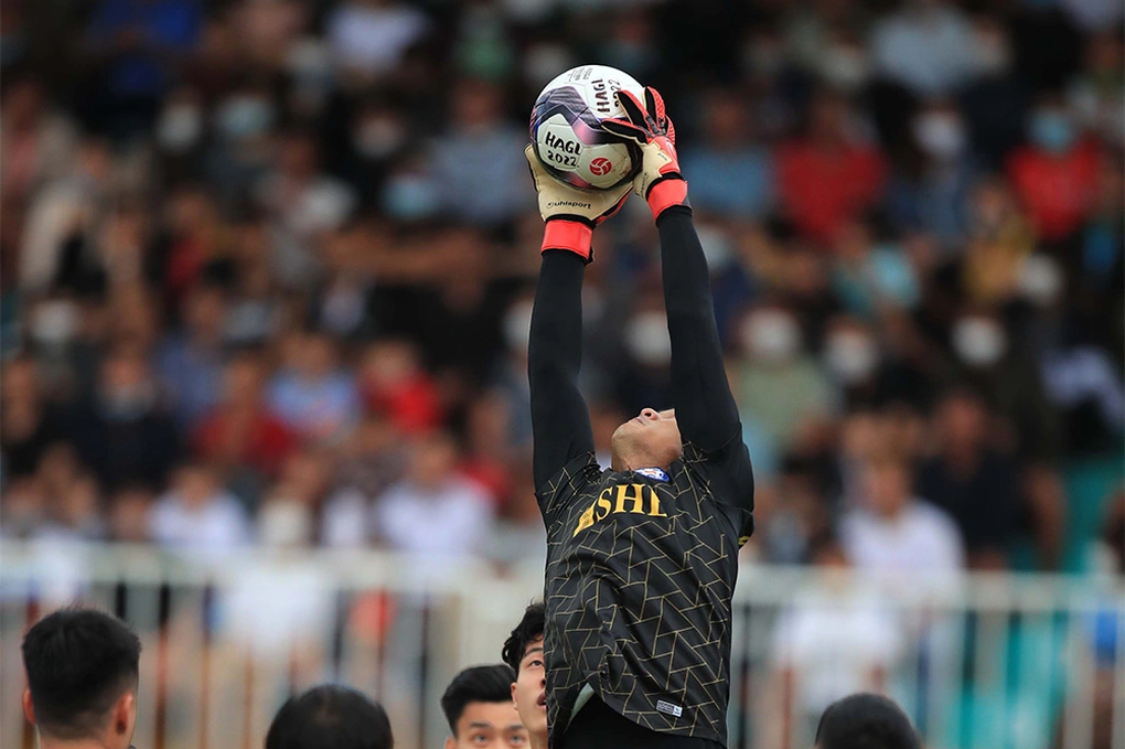 Đánh bại SL Nghệ An, SHB Đà Nẵng vươn lên giữa bảng xếp hạng V-League - 1 Đánh bại SL Nghệ An, SHB Đà Nẵng vươn lên giữa bảng xếp hạng V-League - 1