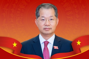 Con đường sự nghiệp của Chánh án Tòa Tối cao Nguyễn Văn Quảng