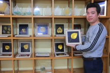 Chàng trai gọi lá bồ đề "lên tiếng", làm nổi danh vùng đất Tràng An