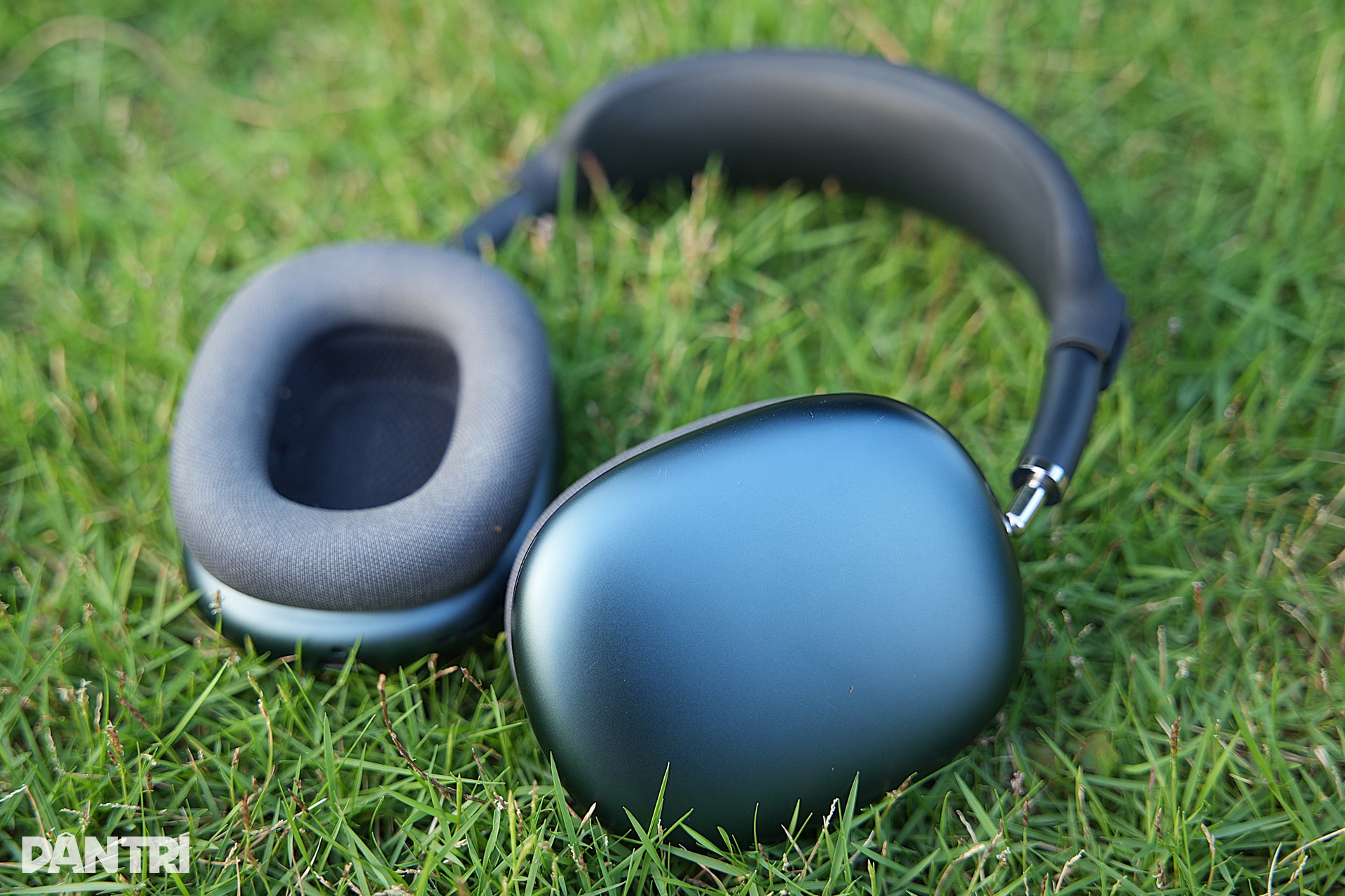 에어팟 맥스는 출시 후 5년이 지났지만 여전히 비싼데, 아직도 살 가치가 있을까요? - 12 AirPods Max vẫn đắt sau 5 năm mở bán, liệu còn đáng mua? - 12