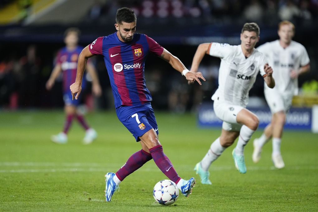 Ferran Torres tỏa sáng, Barcelona toàn thắng ở Champions League - 1 Ferran Torres tỏa sáng, Barcelona toàn thắng ở Champions League - 1