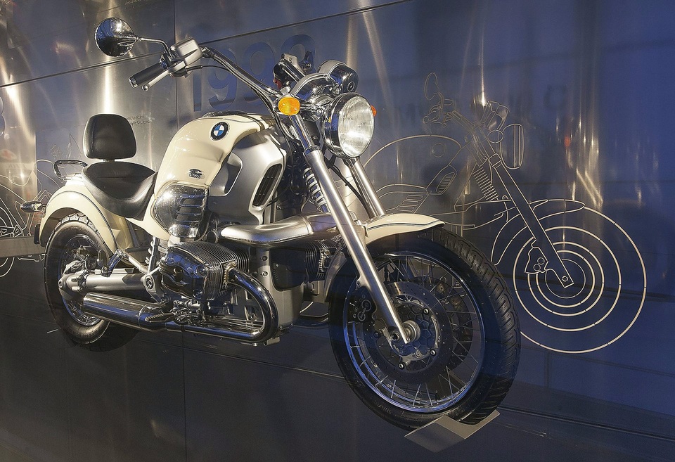 BMW R18 ra mắt trong sự thấp thỏm về Covid-19 - 3 BMW R18 ra mắt trong sự thấp thỏm về Covid-19 - 3