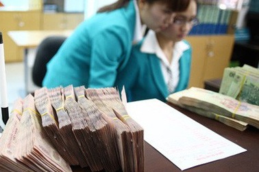 "Ông lớn" ngân hàng đầu tiên giảm lãi suất cho vay VND