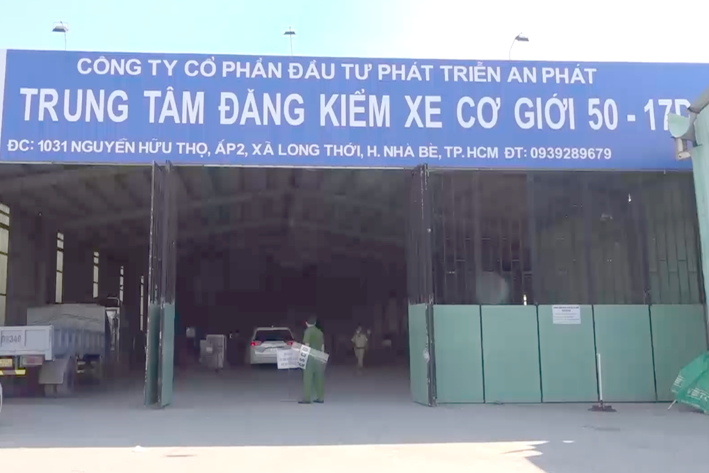 Giám đốc không biết chữ điều hành trung tâm đăng kiểm ra sao? - 2 Giám đốc không biết chữ điều hành trung tâm đăng kiểm ra sao? - 2