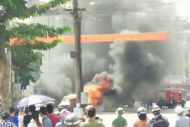 Hé lộ nguyên nhân vụ nổ taxi kinh hoàng