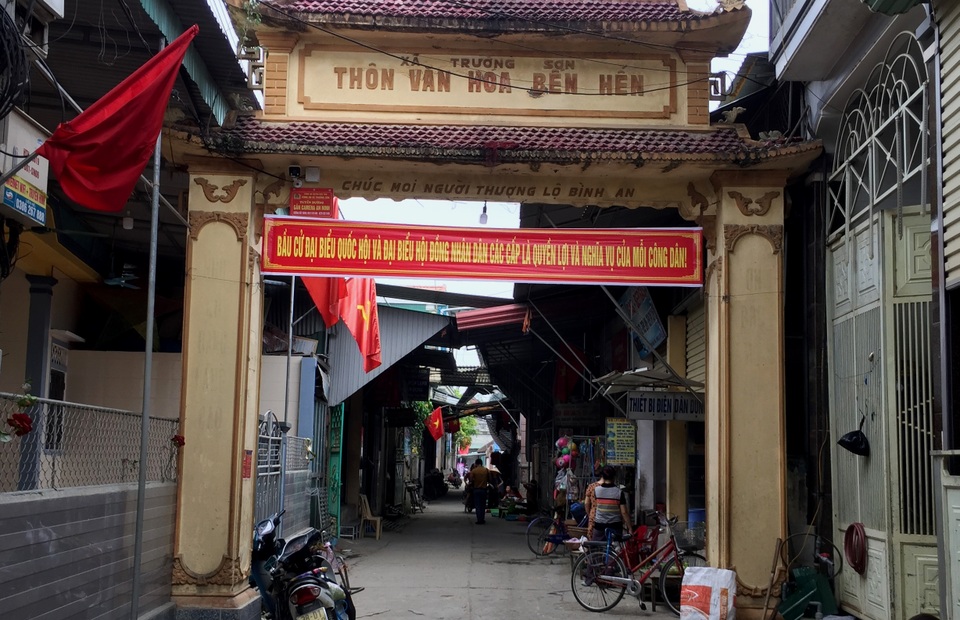 Làng đãi hến hơn 300 năm bên bờ sông La - 1 Làng đãi hến hơn 300 năm bên bờ sông La - 1