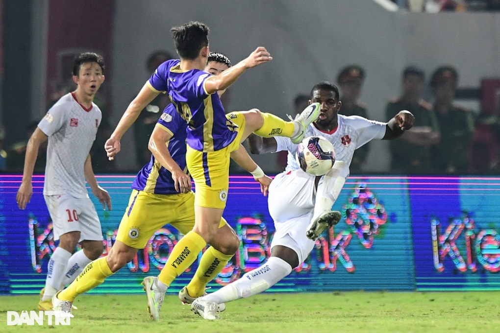 Hải Phòng thắng kịch tính CLB Hà Nội trên sân Lạch Tray - 5 Hải Phòng thắng kịch tính CLB Hà Nội trên sân Lạch Tray - 5