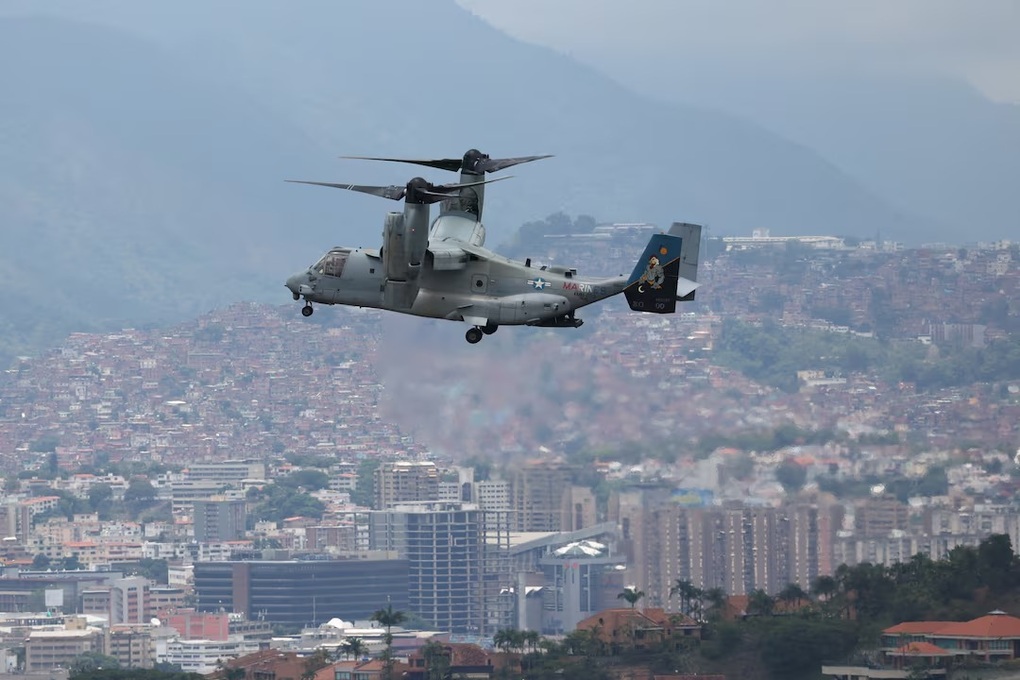 Quân đội Mỹ diễn tập phản ứng nhanh trên không phận Venezuela - 1