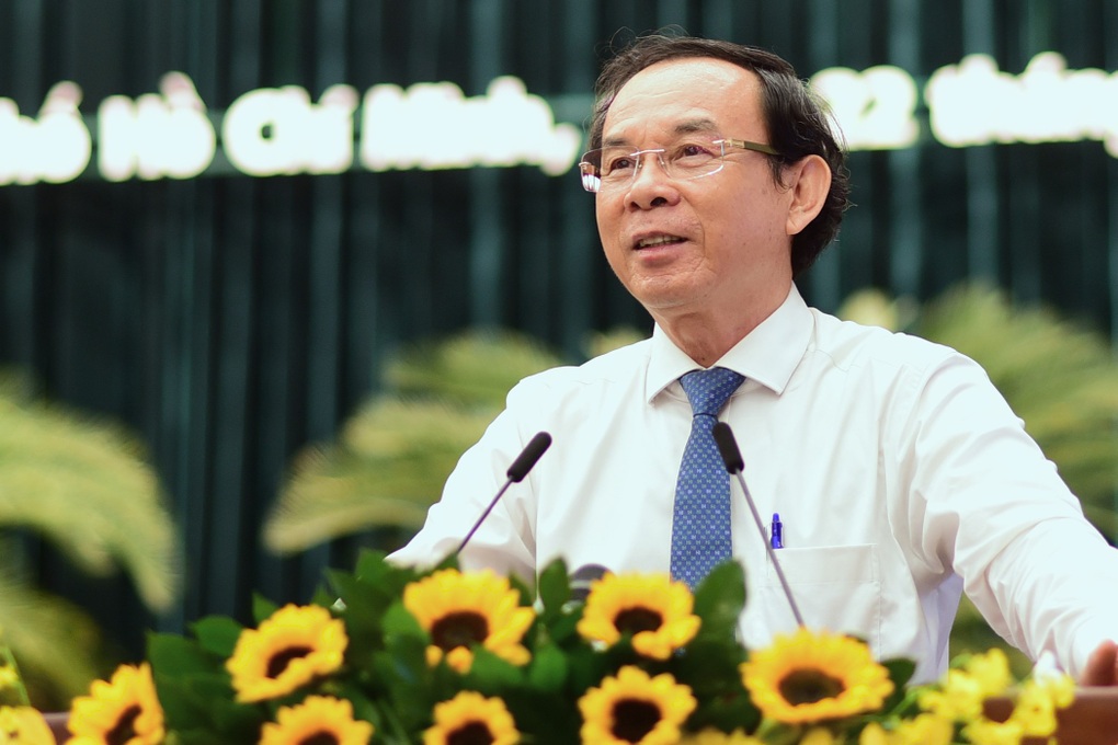 Bí thư TPHCM: Nhiệm kỳ này có những khó khăn chưa từng gặp - 1 Bí thư TPHCM: Nhiệm kỳ này có những khó khăn chưa từng gặp - 1