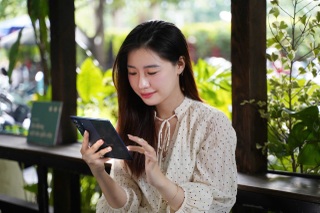 Đánh giá Samsung Galaxy Z Fold7: Mỏng nhẹ, đa nhiệm nhưng có đánh đổi - 12