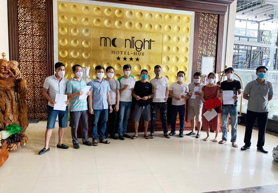 Mất việc, hướng dẫn viên chuyển nghề bán nước trái cây online kiếm sống - 2 Mất việc, hướng dẫn viên chuyển nghề bán nước trái cây online kiếm sống - 2
