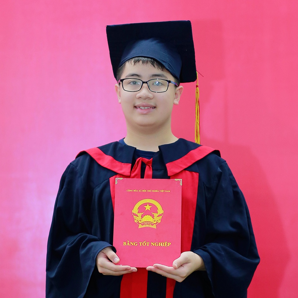 Ngô Quý Đăng - học sinh lớp 10 đầu tiên đoạt Huy chương vàng Toán quốc tế - 1 Ngô Quý Đăng - học sinh lớp 10 đầu tiên đoạt Huy chương vàng Toán quốc tế - 1