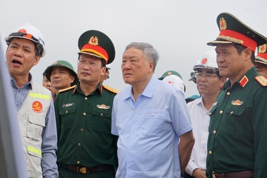 Phó Thủ tướng chỉ đạo Đà Nẵng sớm gỡ vướng cho cao tốc Hòa Liên - Túy Loan