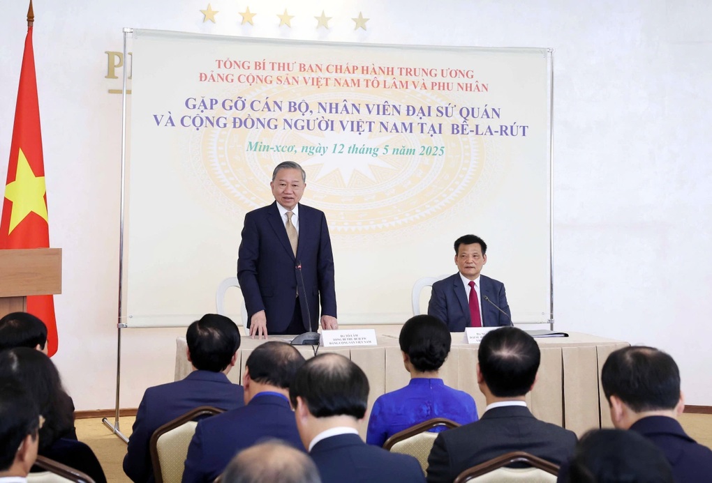 Tổng Bí thư Tô Lâm gặp gỡ cộng đồng người Việt Nam tại Belarus - 1 Tổng Bí thư Tô Lâm gặp gỡ cộng đồng người Việt Nam tại Belarus - 1