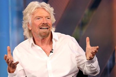 14 tuổi, tỷ phú Richard Branson đã biết kiếm tiền nhờ Coca-Cola cạnh tranh Pepsi