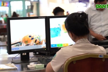 Vạch trần 60 vụ "cầm nhầm" tài sản tại Nội Bài nhờ camera an ninh