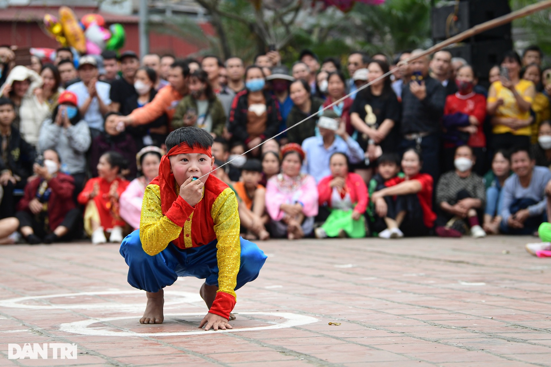 Độc lạ hội thi câu ếch, bắt lươn... để kén rể cho thiếu nữ ở Hà Nội - 11 Độc lạ hội thi câu ếch, bắt lươn... để kén rể cho thiếu nữ ở Hà Nội - 11