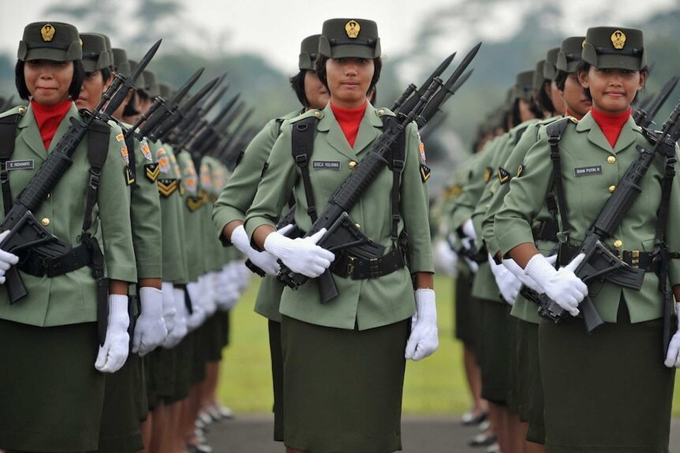Lục quân Indonesia bỏ bài kiểm tra trinh tiết khi tuyển tân binh nữ - 1 Lục quân Indonesia bỏ bài kiểm tra trinh tiết khi tuyển tân binh nữ - 1