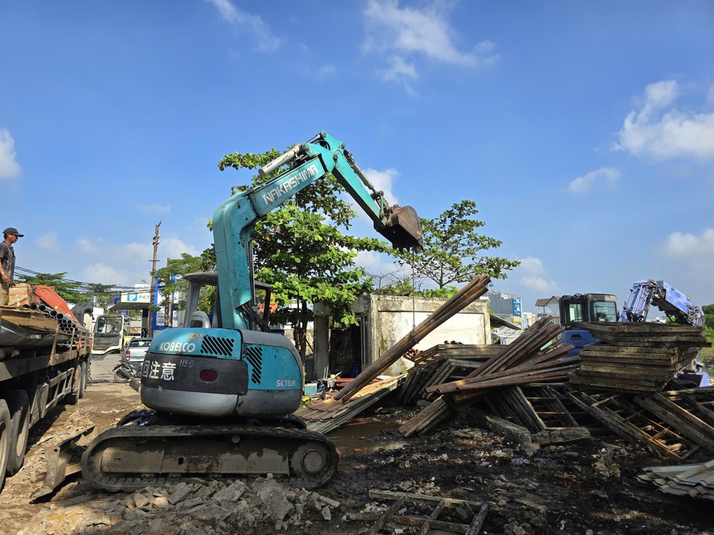 Cần Thơ tập trung bồi thường, hỗ trợ tái định cư dự án hơn 7.200 tỷ đồng - 1 Cần Thơ tập trung bồi thường, hỗ trợ tái định cư dự án hơn 7.200 tỷ đồng - 1