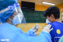 Covid-19 tại Hà Nội: Thêm 250 F0, hơn 33.000 trẻ em được tiêm vaccine