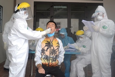 Dịch Covid-19 lây lan trong cộng đồng, cảnh giác với người người bị sốt, ho