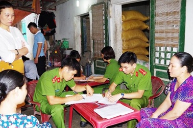 Phát hiện bánh phở sử dụng formol, chất tẩy trắng