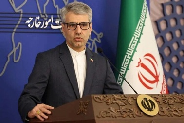 Phản ứng cứng rắn của Iran khi Mỹ dọa “thổi bay” đồng minh Oman