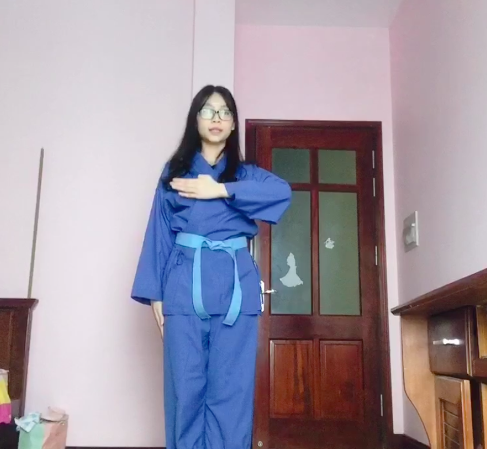 Muôn nẻo sáng kiến học online có 1-0-2 của thầy trò THPT FPT - 4 Muôn nẻo sáng kiến học online có 1-0-2 của thầy trò THPT FPT - 4